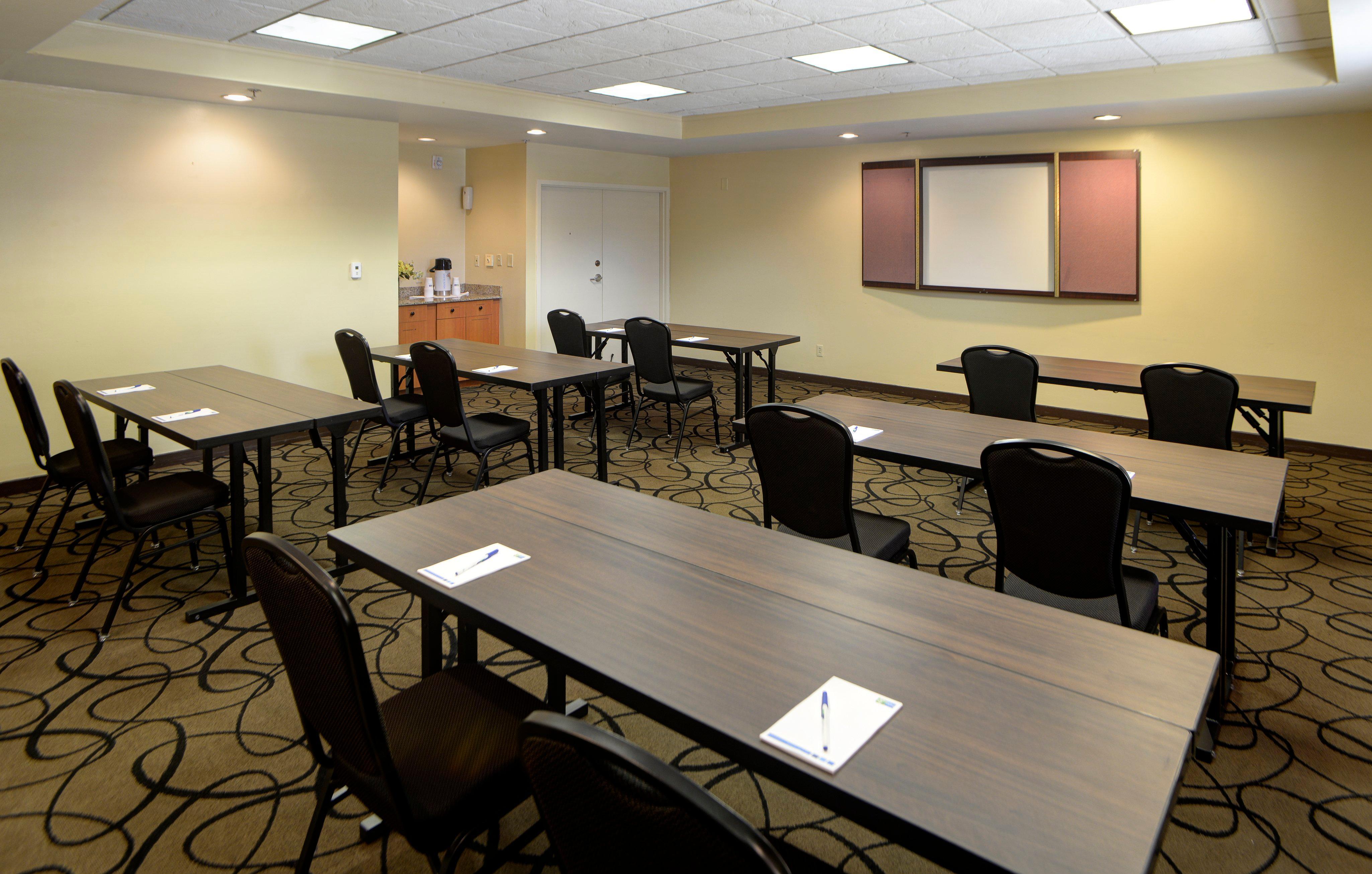 Holiday Inn Express Indianapolis South By Ihg Zewnętrze zdjęcie